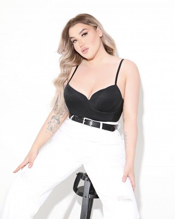 Индивидуалка Алиса ТРК Планета Фотография 