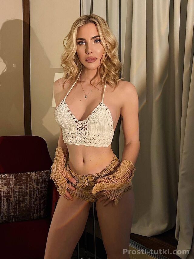 Индивидуалка Аврора ТРК Планета Фотография 