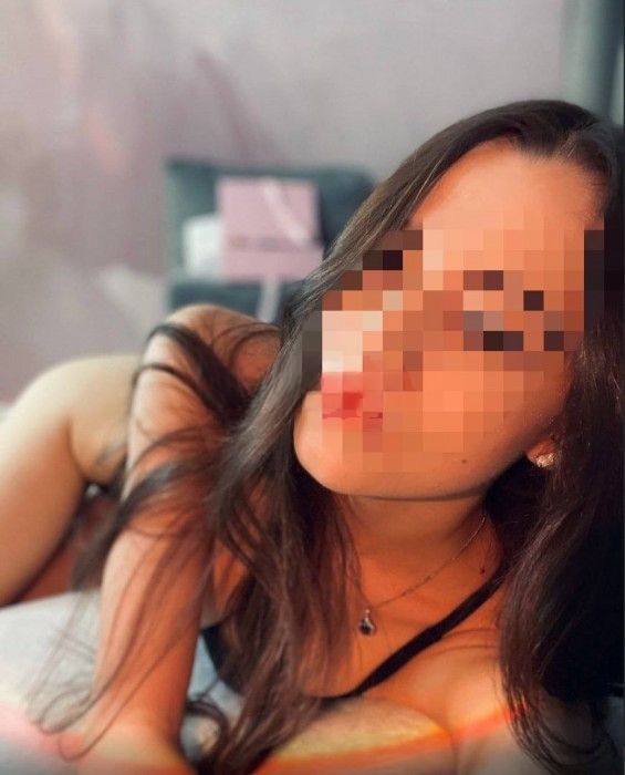 Индивидуалка Эля ТРК Семья Фотография 